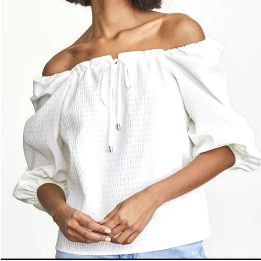 Elizabeth and James White Puff Sleeve Blouse